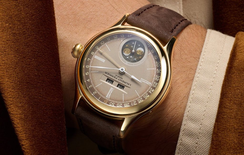 Laurent Ferrier Classic Moon Dusk - Série Atelier VIII in Yellow Gold