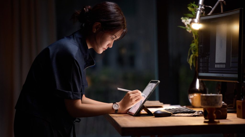 Jaeger-LeCoultre's Poetic Dance Through Time: Jackie Wang's Cinematic Artistry