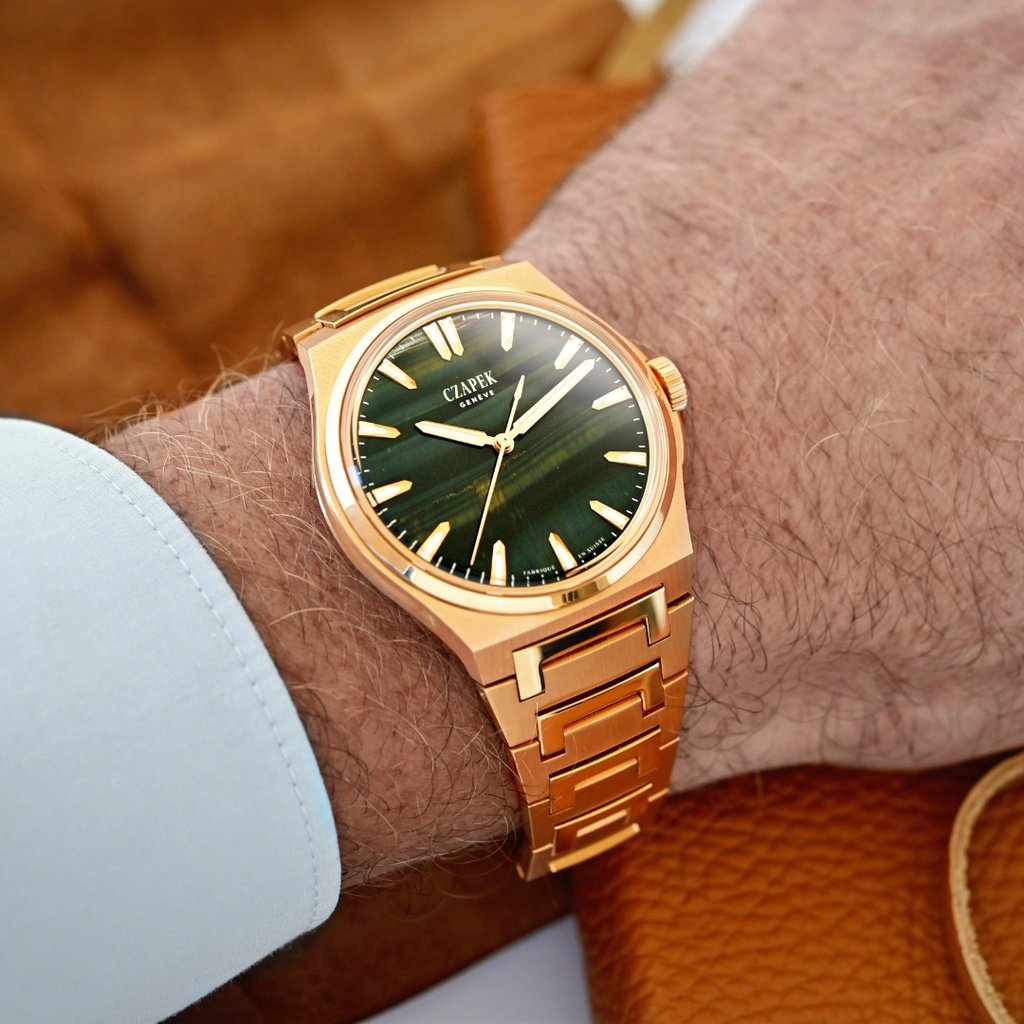 Czapek's Antarctique Mount Erebus: A Meeting of Rare Stones and Haute Horlogerie