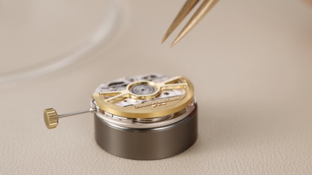 Girard-Perregaux Introduces the Sleek and Sophisticated Calibre GP4800