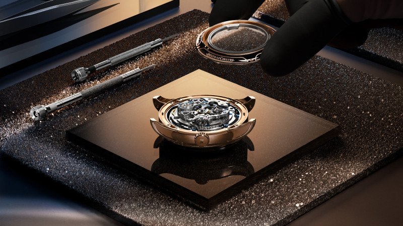 Jaeger-LeCoultre's Master Hybris Artistica Calibre 945: A Celestial Symphony in Blue and Pink Gold