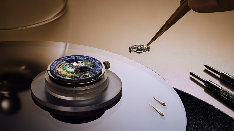 Jaeger-LeCoultre's New Masterpiece: The Master Grande Tradition Calibre 948!