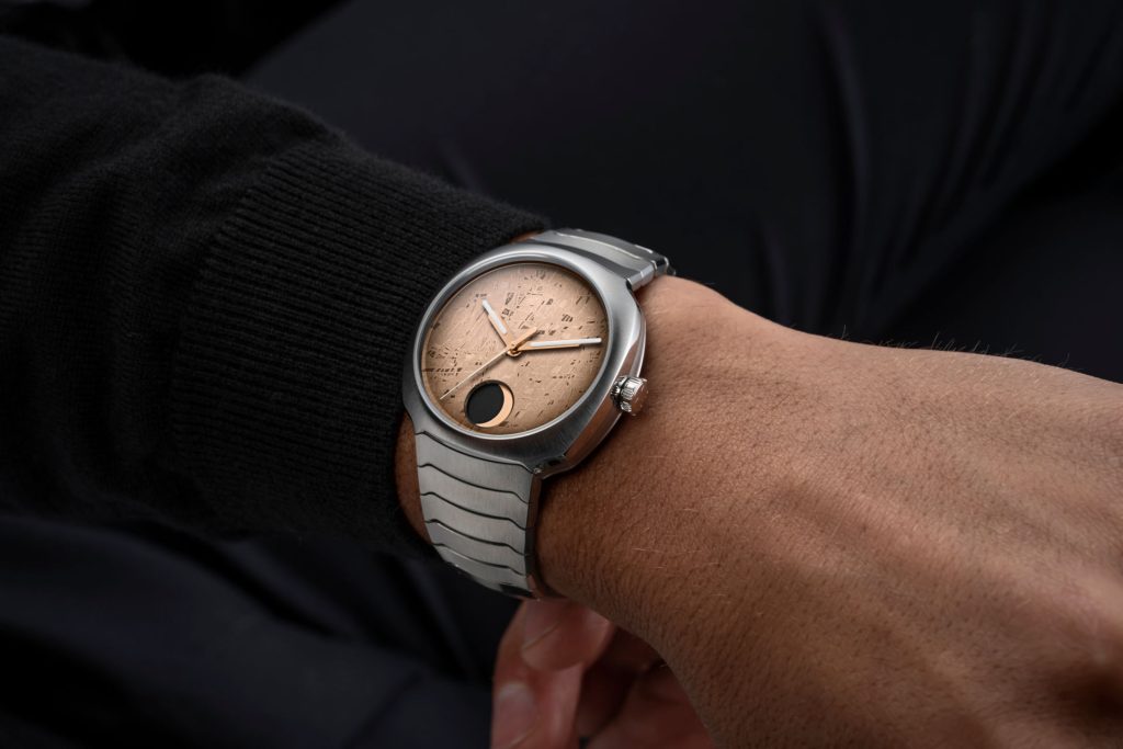 H. Moser & Cie's Streamliner Perpetual Moon Concept Meteorite: A Touch of the Cosmos on Your Wrist