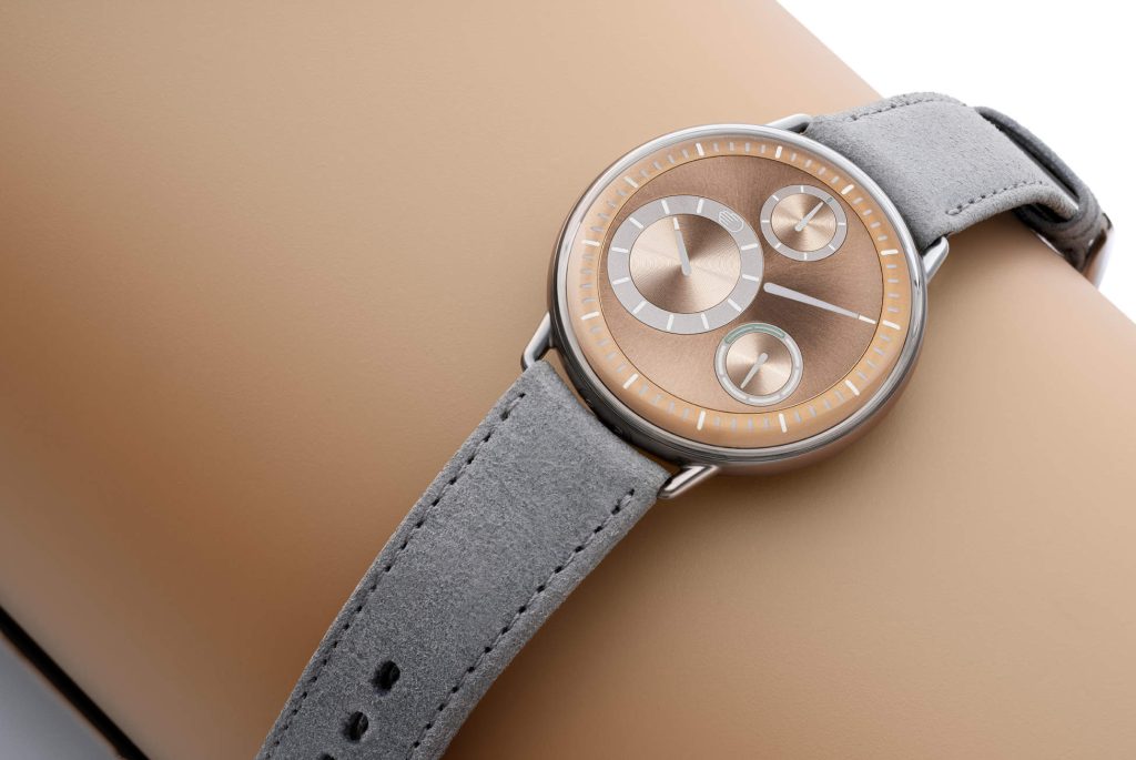 Ressence Introduces the Warm and Elegant TYPE 1° Rose Gold