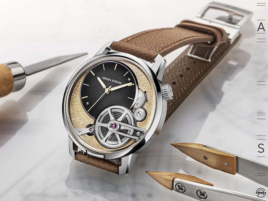 Armin Strom Tribute2 Aurum - tremblage with intent