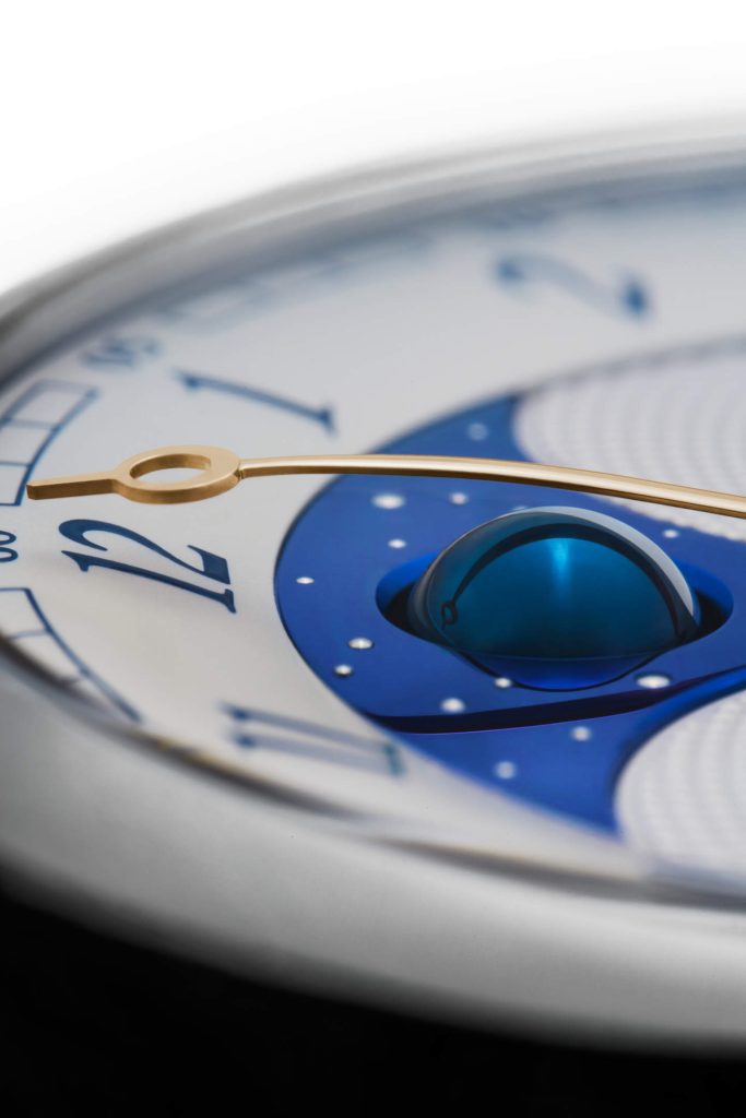 De Bethune DB25Vxs Silver Moon - classic codes, newly sharpened