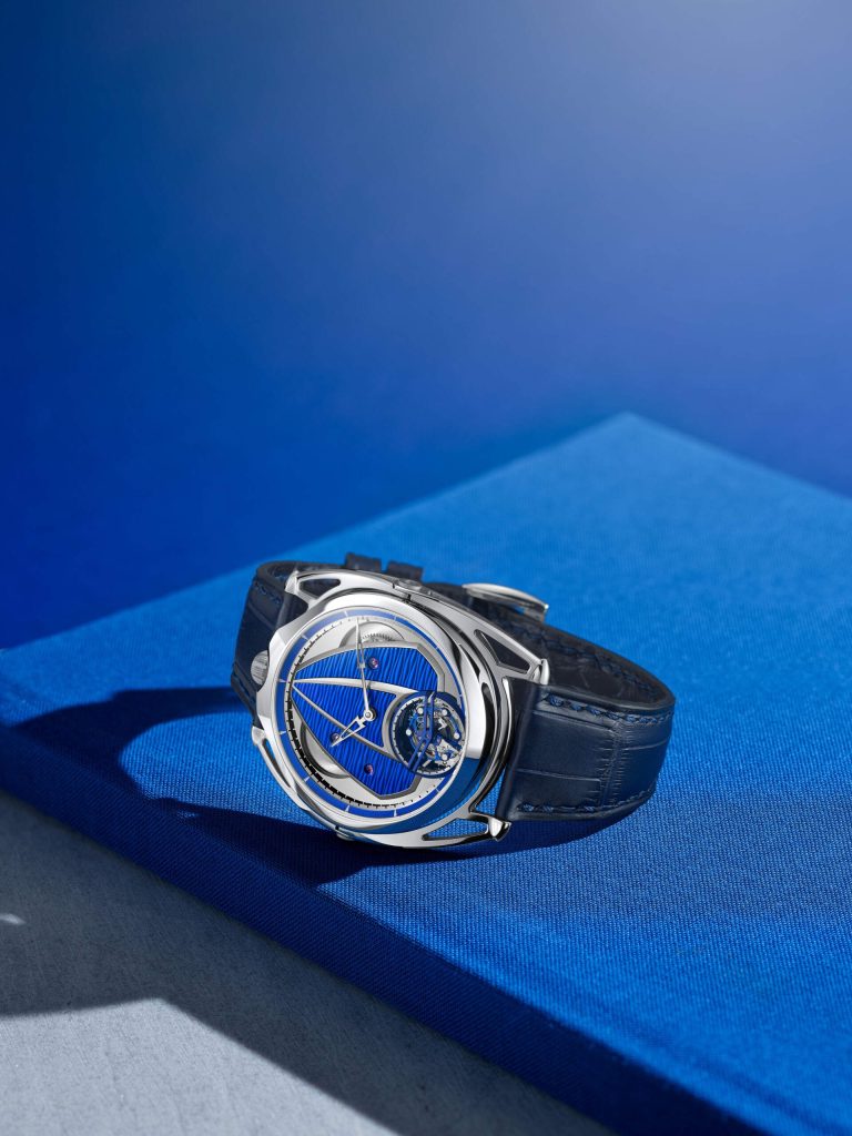De Bethune DB28xs Sea Tourbillon - deep blues, high speed, quiet intent