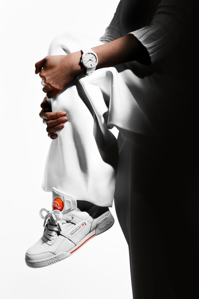 H. Moser & Cie. Streamliner Pump - a playful wind on the wrist