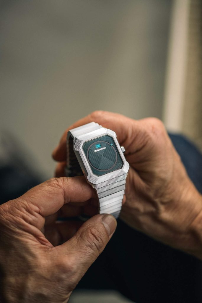 Hautlence Kubera Series 1 - architecture for a handless hour