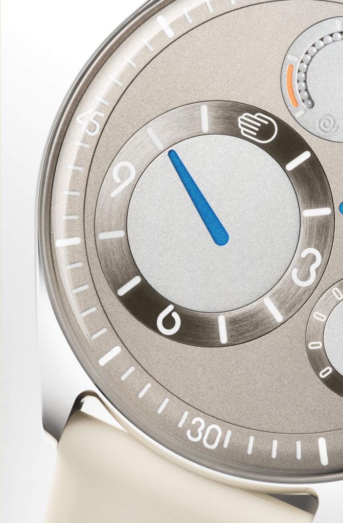 Ressence Type 11 - the Now watch with a unified heart