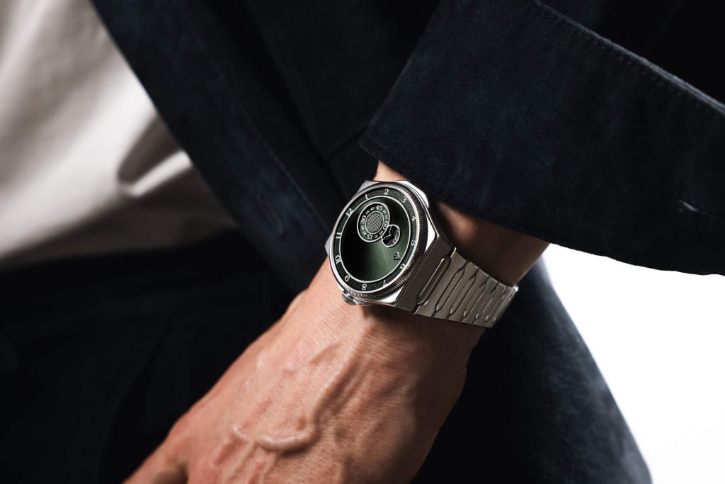 Trilobe Trente-Deux expands - new dials, rose gold, and the X-Nihilo at center stage