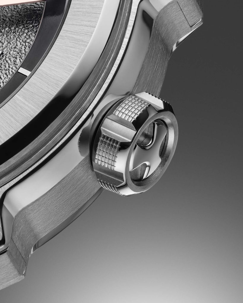 MAURON MUSY MU09 NODE - First Manufacture Movement and Integrated Bracelet