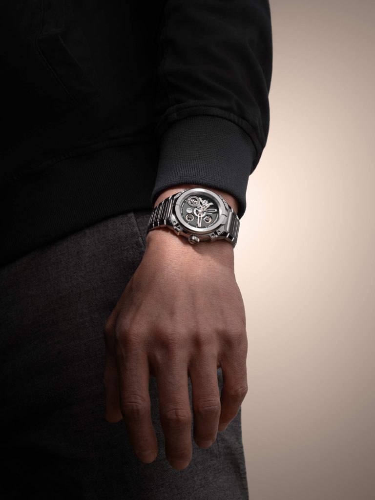 MAURON MUSY MU09 NODE - First Manufacture Movement and Integrated Bracelet