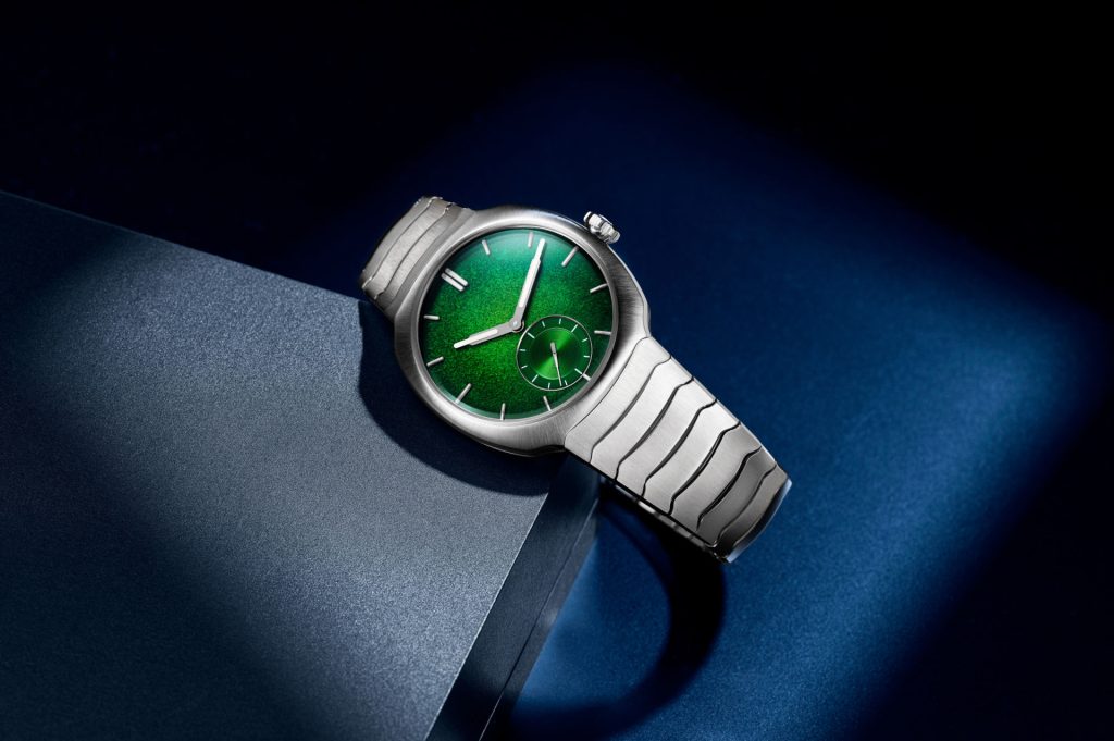 Moser’s Streamliner Small Seconds finds its acid-green voice