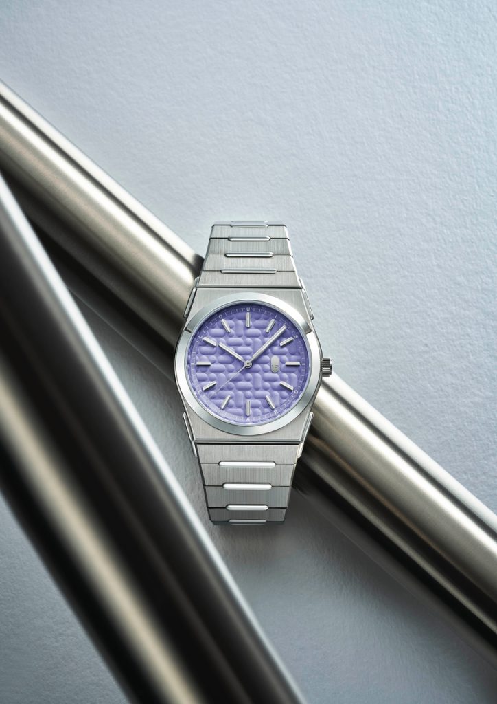 Louis Erard 2340: Mauve and Forest, Same Bones, New Voice