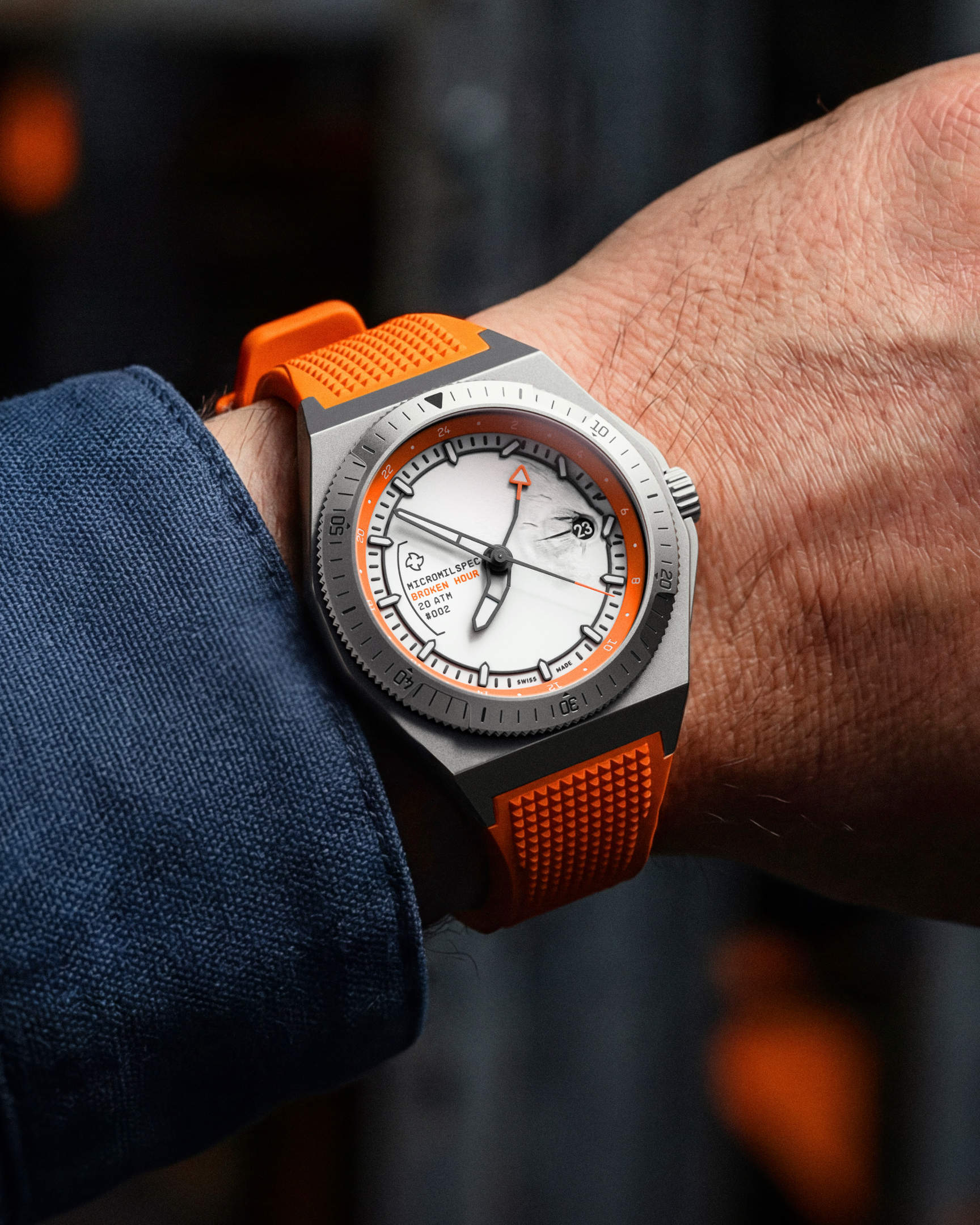 Micromilspec x Black Badger Broken Hour – a GMT with story scars