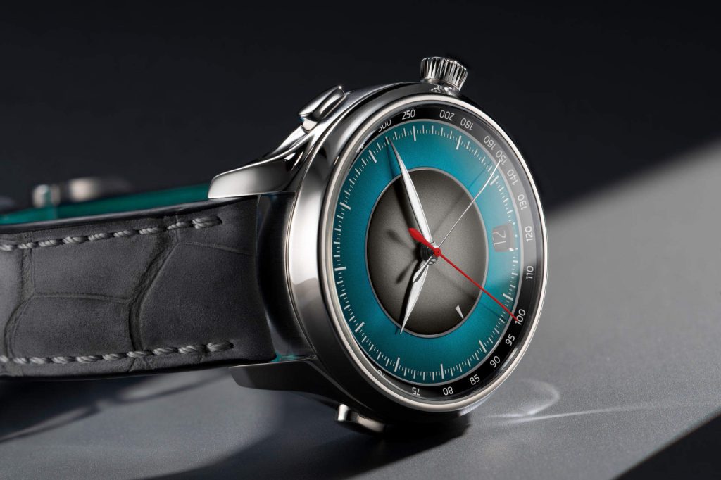 Moser Endeavour Flyback Chronograph Dual Time Date - three complications, one calm dial