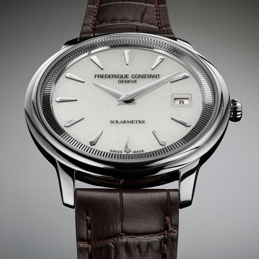 Frederique Constant introduces the Classics Moneta Solarmetre