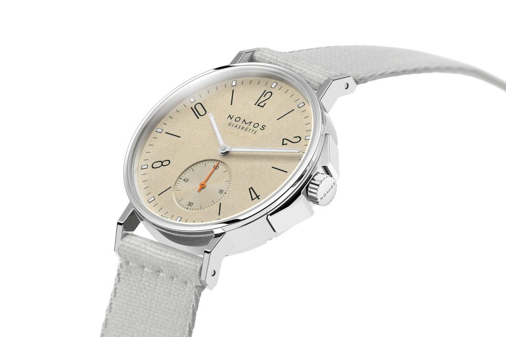 NOMOS Ahoi neomatik Sky and Sand - summer hues, serious watchmaking