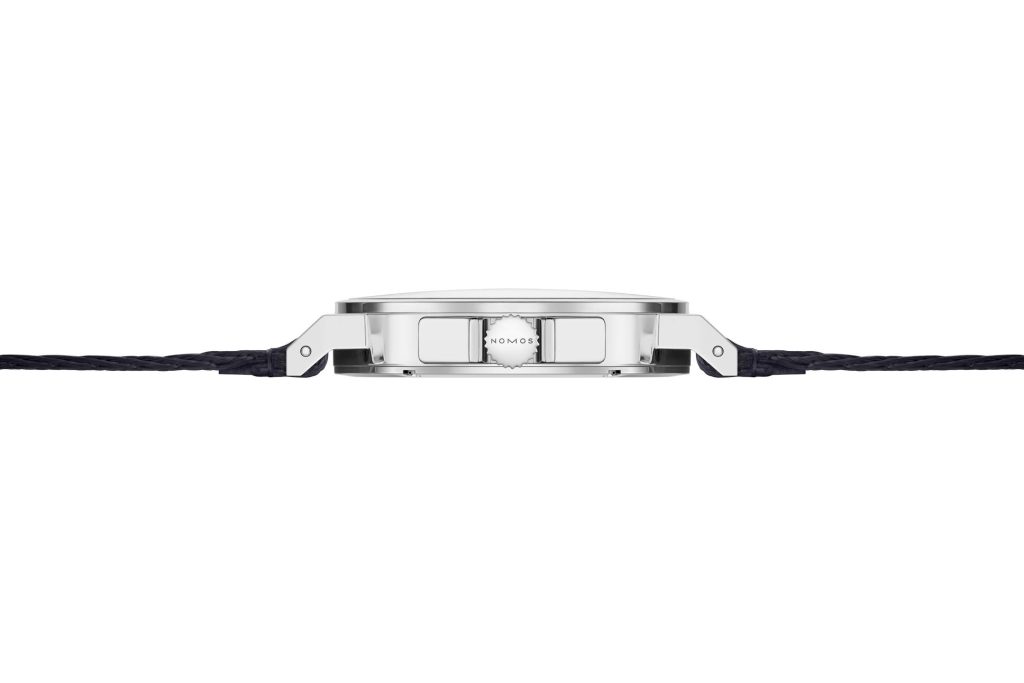 NOMOS Ahoi neomatik Sky and Sand - summer hues, serious watchmaking