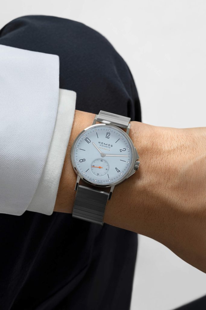 NOMOS Ahoi neomatik Sky and Sand - summer hues, serious watchmaking
