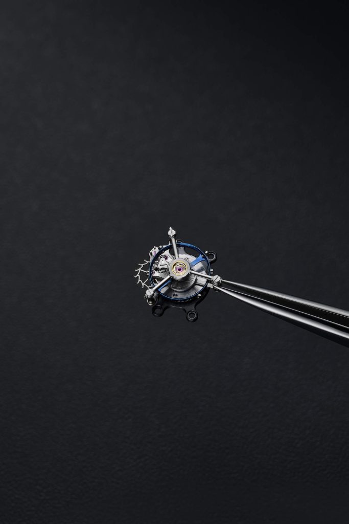 MB&F HM12 The Guardian - back to the roots, with a smile