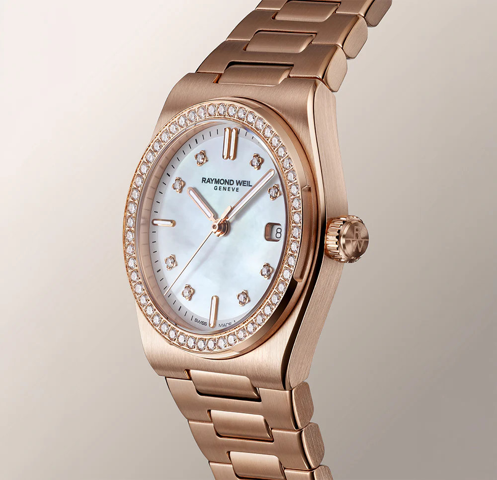 Raymond Weil A.R.T. - A New Shape of Things