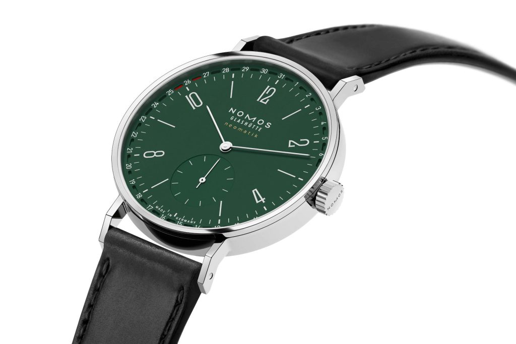NOMOS Tangente neomatik 38 Update in forest green - a quietly clever refresh