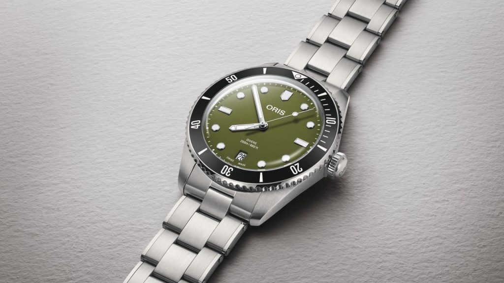 Oris Divers Date in Olive – a quiet tool for real use