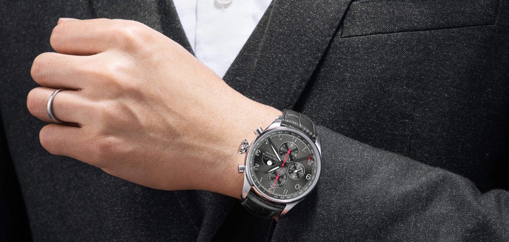 Aerowatch Les Grandes Classiques Chrono Moon Phase - a 199-piece valentine to the Valjoux