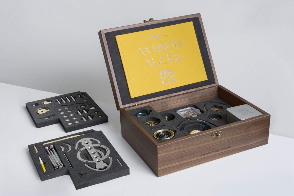Maison Alcée x MB&F Nostromo - a kit-built creature with a 14-day heart