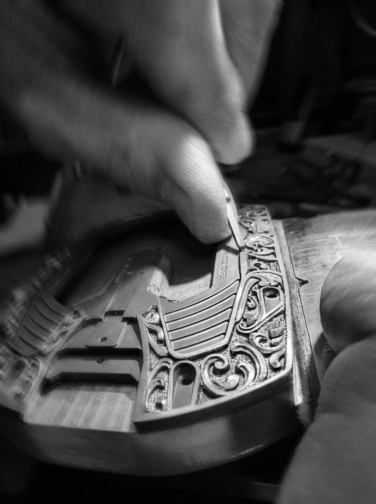 URWERK UR-1001 Amadeus - eternity carved in titanium