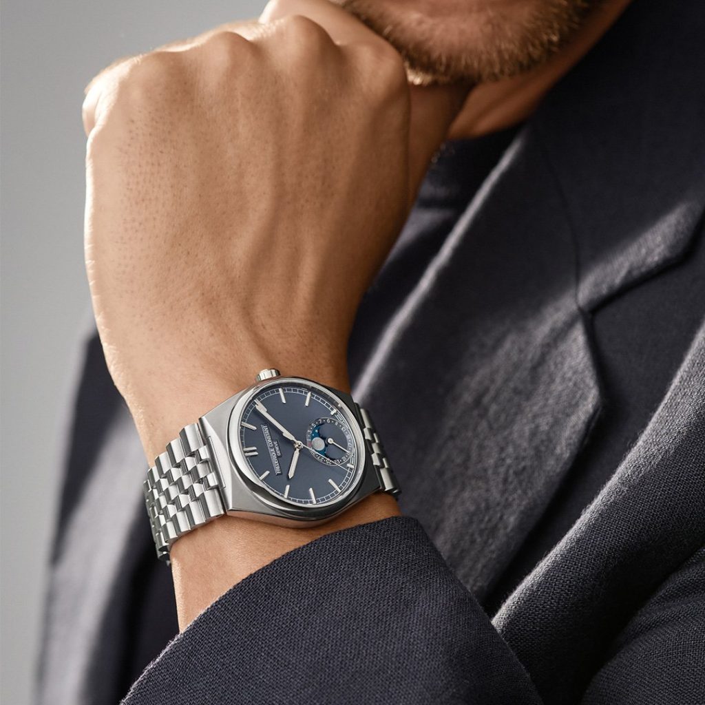 Highlife Moonphase Date Manufacture: Frederique Constant’s Two Quietly Poised Faces