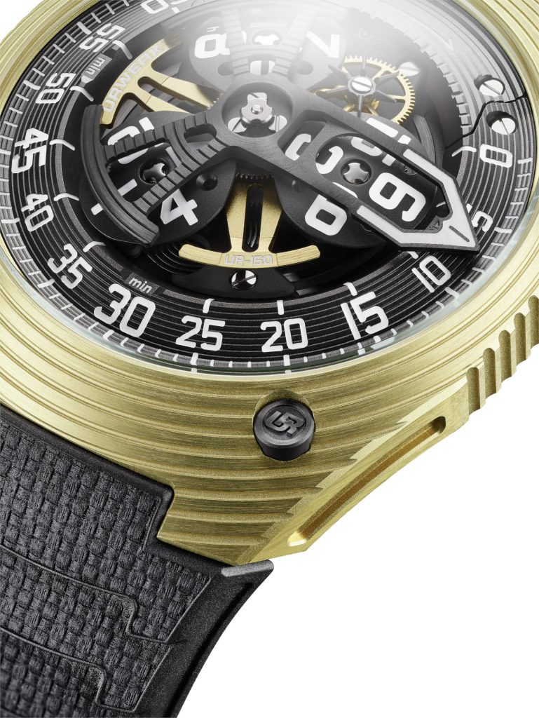 URWERK UR-150 Golden Scorpion - yellow gold, kinetic poise