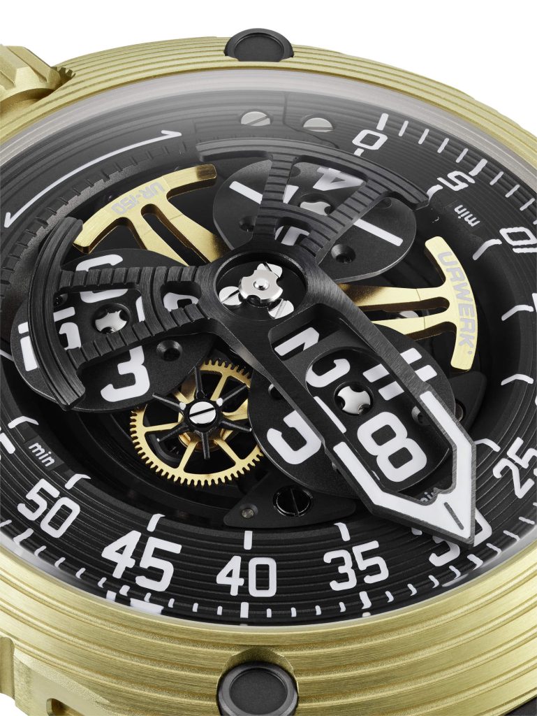 URWERK UR-150 Golden Scorpion - yellow gold, kinetic poise