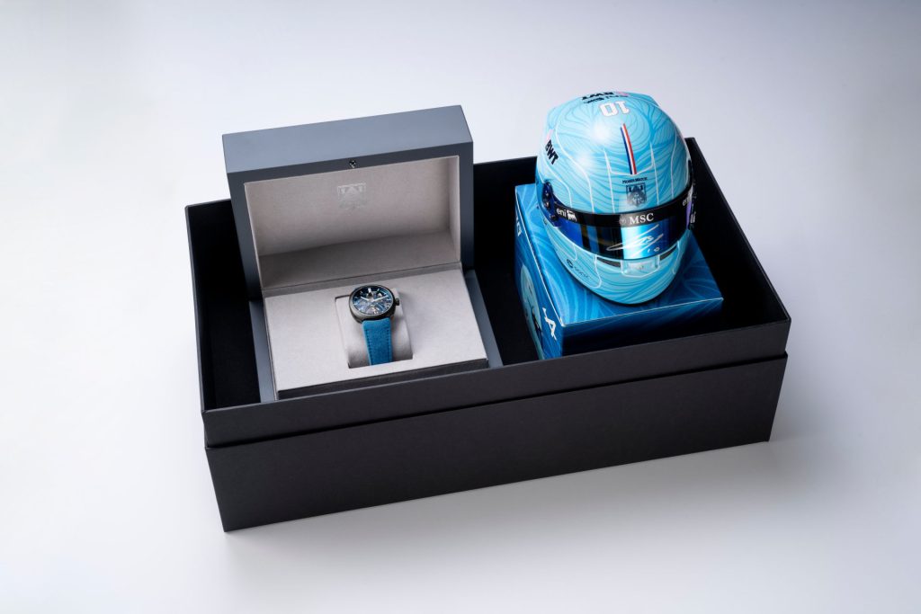 Moser Streamliner Tourbillon Skeleton Ceramic Alpine - Form Meets Material