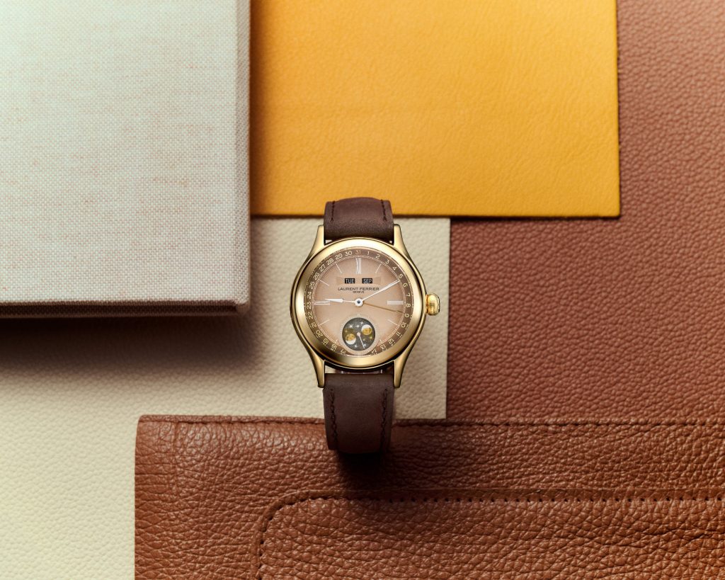 Laurent Ferrier Classic Moon Dusk - Série Atelier VIII in Yellow Gold