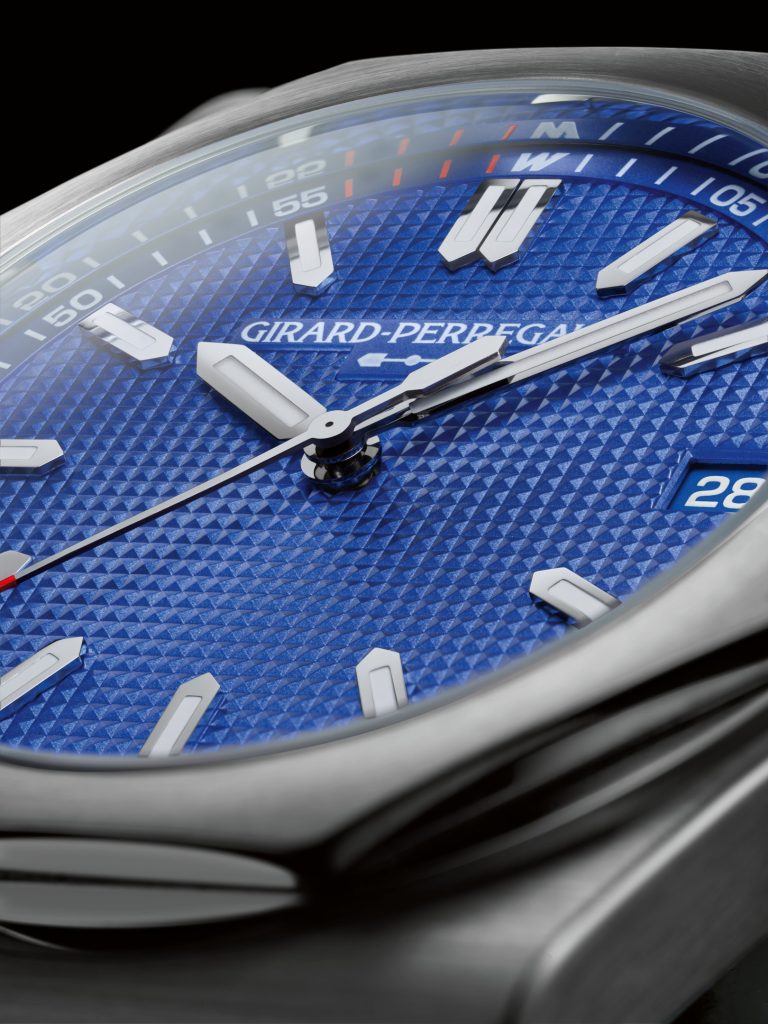 Girard-Perregaux and Williams unveil Laureato Williams Editions