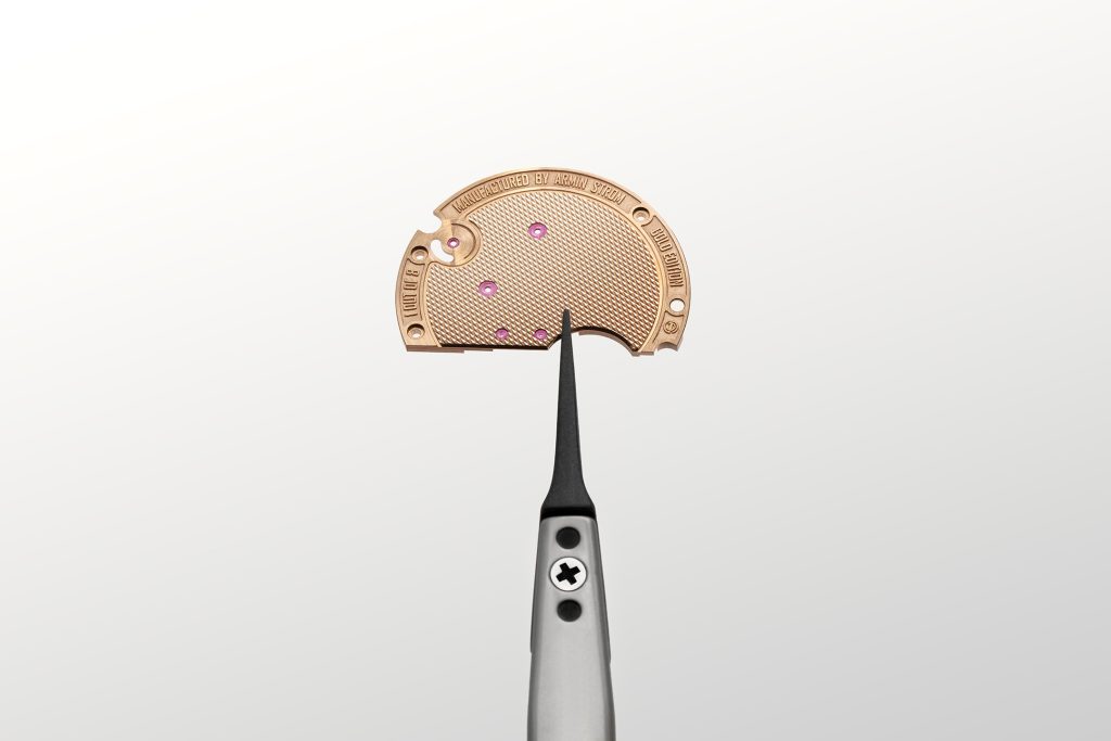 Armin Strom Tribute3 Au750 gold as structure, not garnish