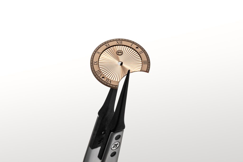 Armin Strom Tribute3 Au750 gold as structure, not garnish