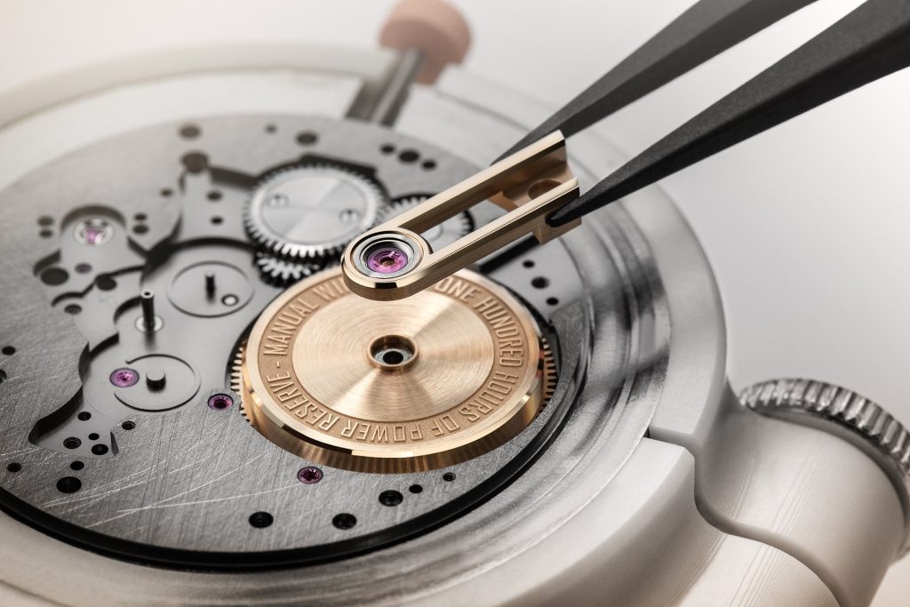 Armin Strom Tribute3 Au750 gold as structure, not garnish