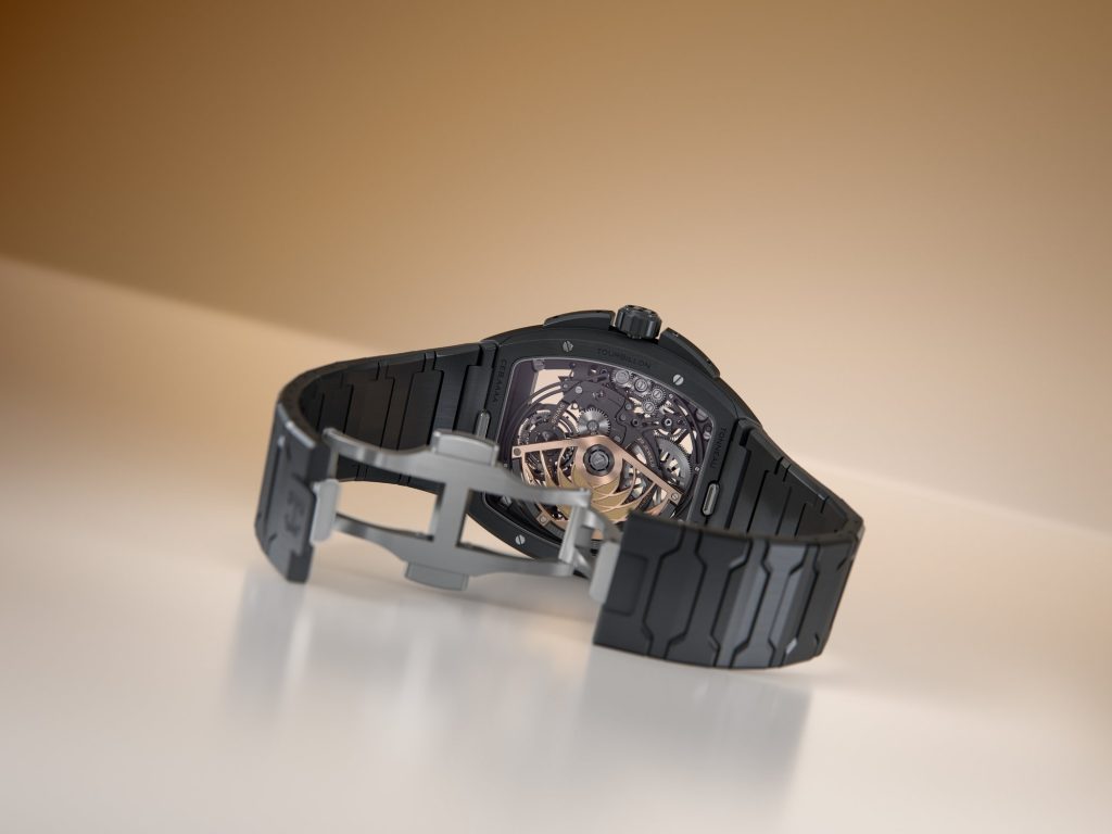 Bianchet Tonneau UltraFino Black Ceramic - the Golden Line at SIAR Mexico
