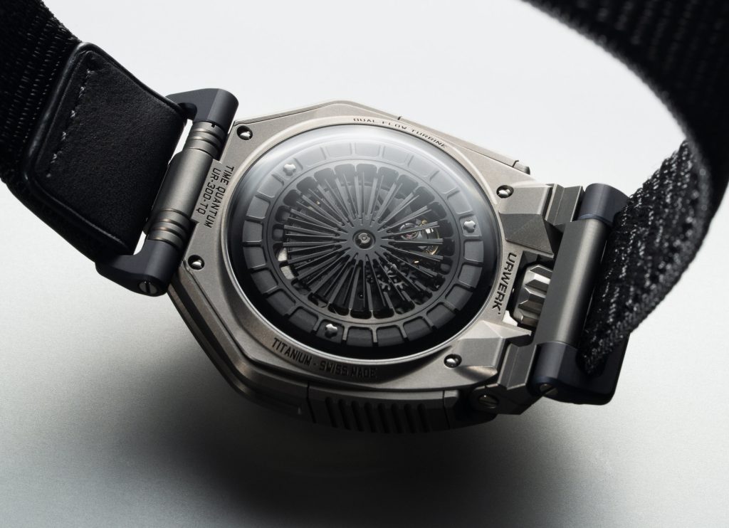 URWERK UR-300 Time Quantum - a T-frame ballet at the edge of time