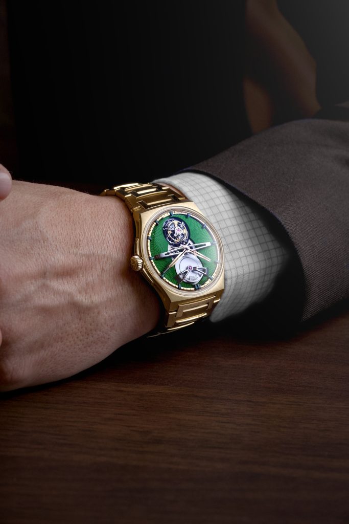 Green in the Vortex Czapek Antarctique Tourbillon Victory Green